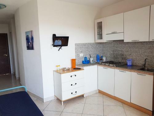 Baia De Bahas - Apartments & Resort