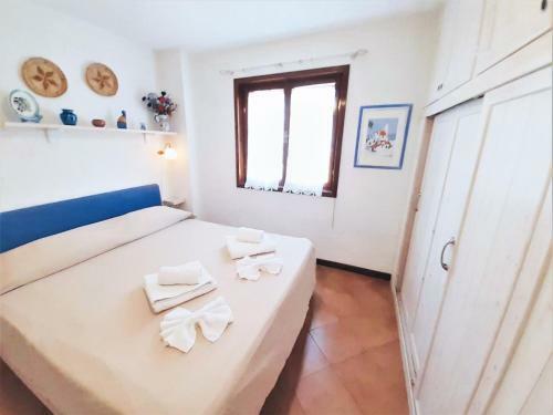 Baia De Bahas - Apartments & Resort