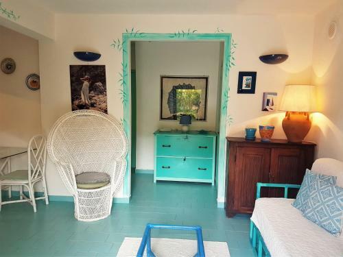 Baia De Bahas - Apartments & Resort
