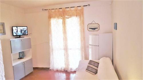 Baia De Bahas - Apartments & Resort