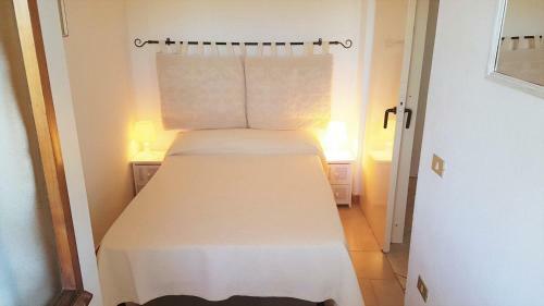 Baia De Bahas - Apartments & Resort