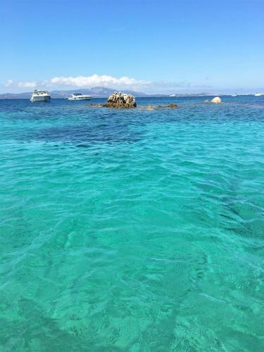 Baia De Bahas - Apartments & Resort