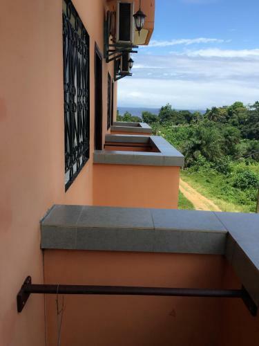 Hotel Lobe