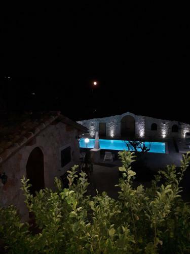 Casale Rocca Russa B&B