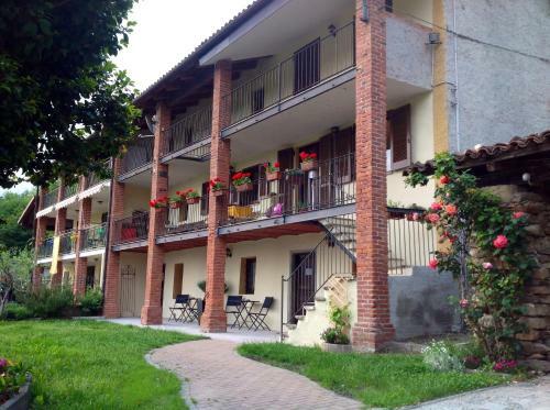 Bed & Breakfast Cascina Brunod