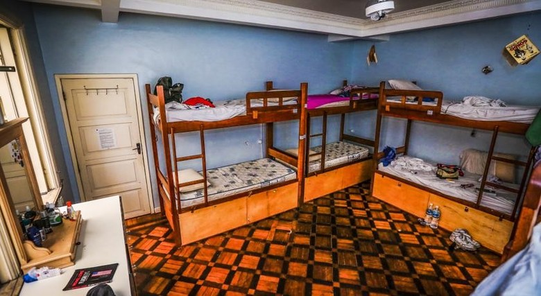 Bed & Breakfast Books Hostel