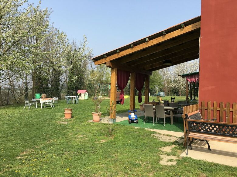 Bed & Breakfast La Rosa Tra Le Vigne