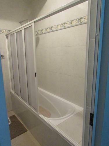 Bed & Breakfast Residencial Girassol, Lda