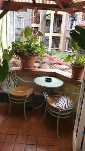 Woodmere Serviced Apartment