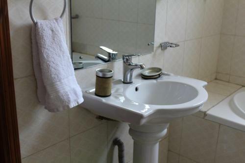 Crystal Glow Serviced Apartment