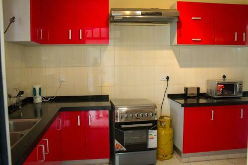 Crystal Glow Serviced Apartment