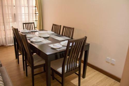 Crystal Glow Serviced Apartment