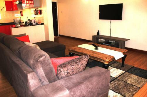 Crystal Glow Serviced Apartment