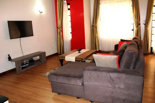 Crystal Glow Serviced Apartment