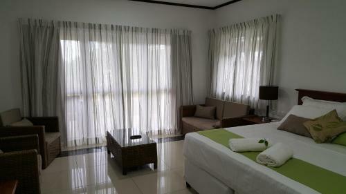 Hostal Bambous River Lodge