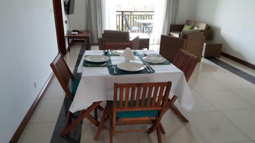 Hostal Bambous River Lodge