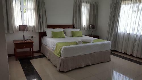 Hostal Bambous River Lodge