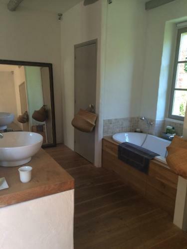 Bed & Breakfast Le Mas De Laval
