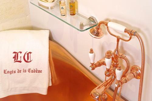 Hostal Logis De La Cad�ne