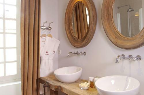 Hostal Logis De La Cad�ne
