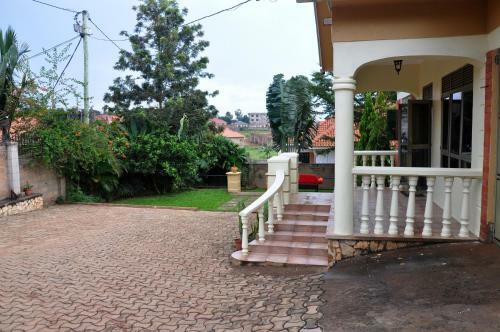 Namugongo Holiday Home