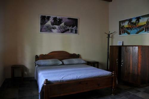 Bed & Breakfast Mama Njoe Lodge