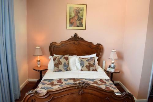 Hostal Lorraines On Lincoln Guest House