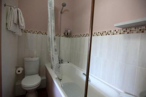 Hostal Lorraines On Lincoln Guest House