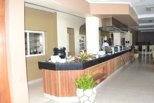 Hotel Tanga Beach Resort & Spa