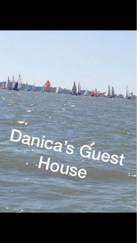 Hostal Danica's