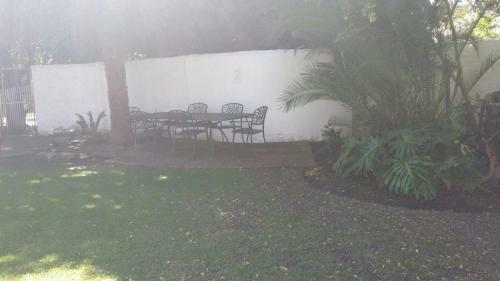 Hostal De Plaashuis