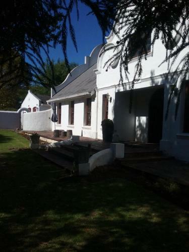Hostal De Plaashuis