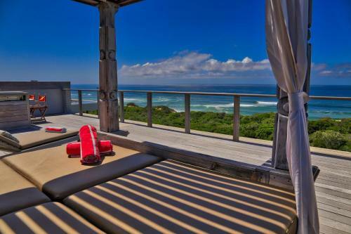 Villa Home By The Beach