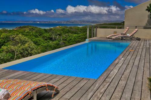 Villa Home By The Beach