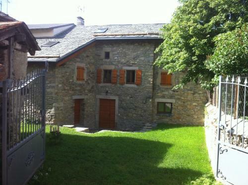 Maison De Caract�re En Pierre Cal Batlle