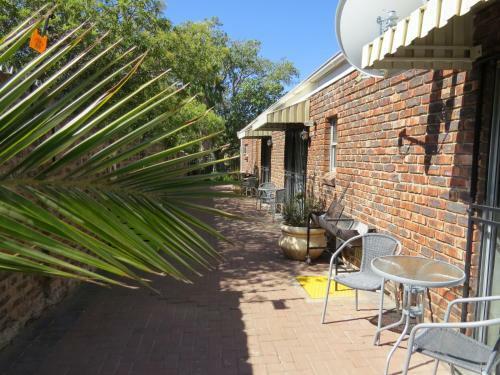Hostal Coral Tree Guest Rooms