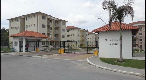 Apartamento Ajuricaba Su�tes 5