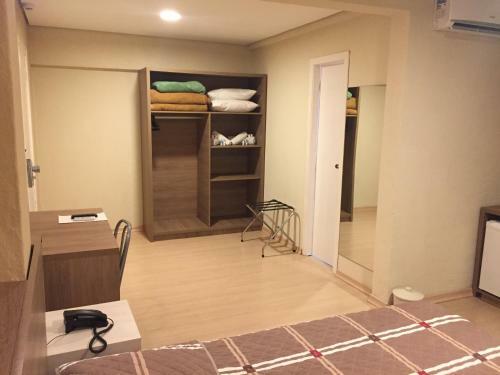 Hotel Klein Ville Dois Irm�os