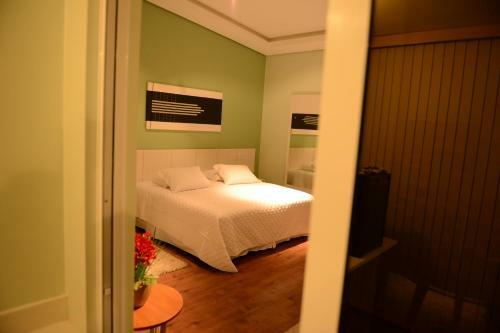 Hotel Formula 4