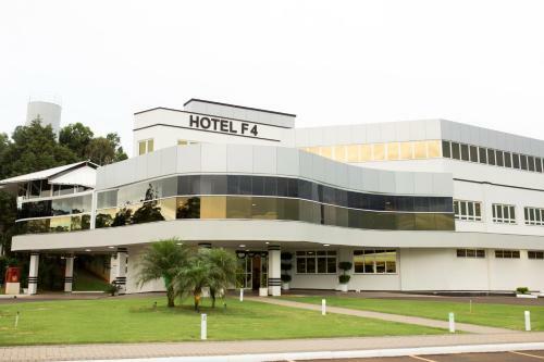 Hotel Formula 4