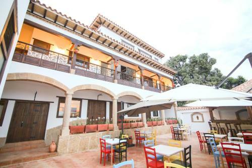 Plaza Medina Hotel