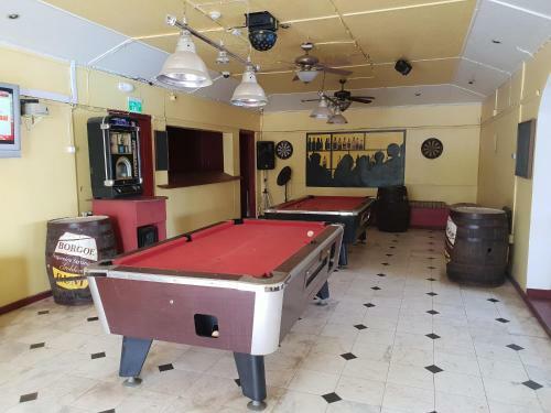 Hostal Zin Resort