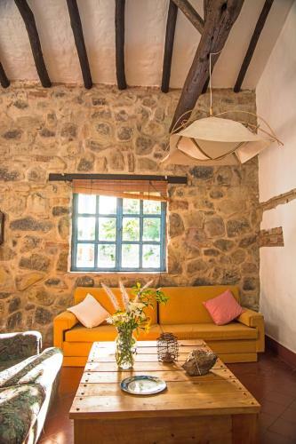 Agroturismo Residencias Art�sticas El Hayuelo