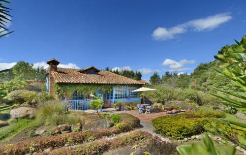 Agroturismo Residencias Art�sticas El Hayuelo