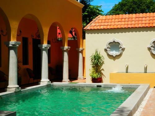 Ochenta Y Dos Bed & Breakfast