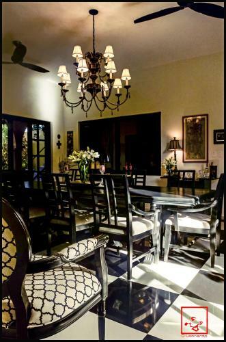 Ochenta Y Dos Bed & Breakfast