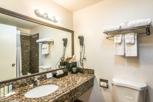 Hotel Quality Inn & Suites Bakersfield