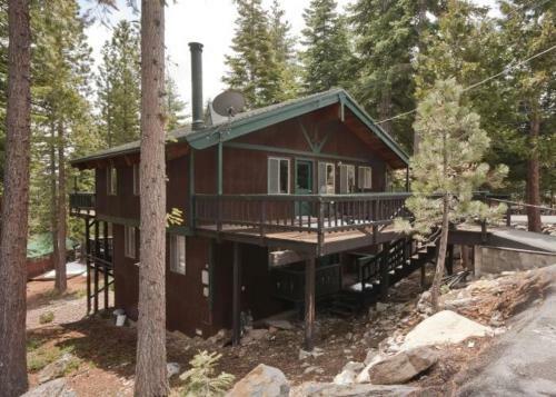 Bagatelos Agate Bay Property