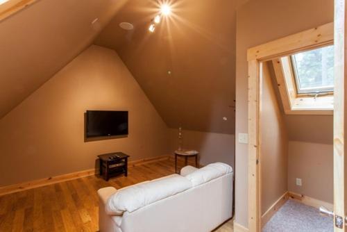 Tallac Lodge Luxury Rental