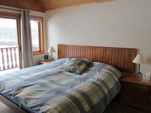 Bed & Breakfast Smithers Driftwood Lodge